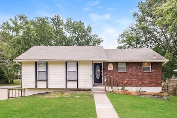 2218 N W 64TH TER KANSAS CITY, MO 64151